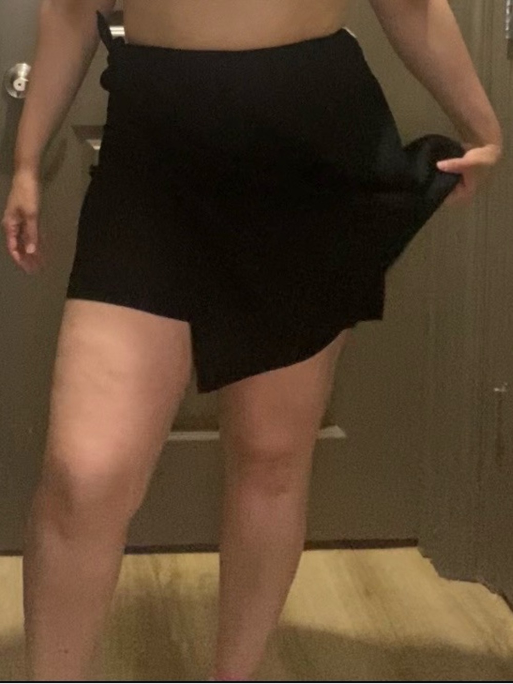 Leslie Fay Black Asymmetric Mini Skirt